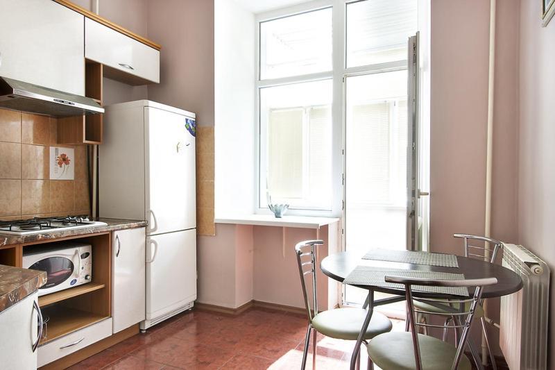 Centre 911 Flat Apartman Kijev Kültér fotó
