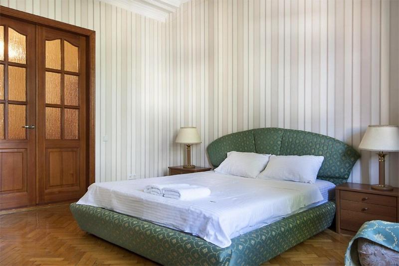Centre 911 Flat Apartman Kijev Kültér fotó